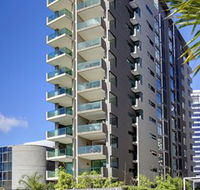 Quattro on Astor Apartments - Melbourne Tourism