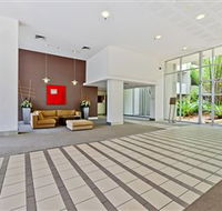 Oaks Mews - Melbourne Tourism
