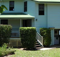 Lamb Island Holiday Cottage - Melbourne Tourism