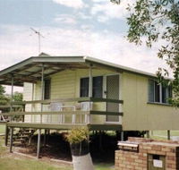 Cosy Cottages Amity Point - Melbourne Tourism