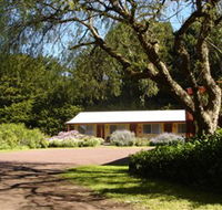 Twelve Apostles Motel  Country Retreat - Melbourne Tourism