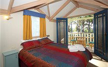 Swan Lake Holiday Park - Melbourne Tourism 0