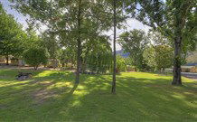Talbingo Tourist Caravan Park - Melbourne Tourism 1