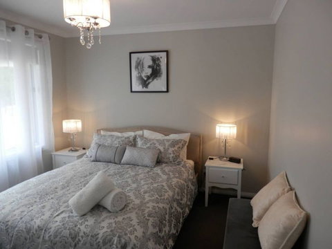 Mia Motel - Melbourne Tourism 3