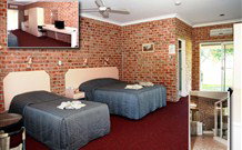 Gloucester Country Lodge Motel - Gloucester - Melbourne Tourism 1