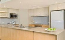 Riverside Holiday Apartments - Melbourne Tourism 1