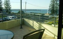 Yamba Beach Motel - Yamba - Melbourne Tourism 0