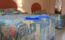 Yamba Twin Pines Motel - Yamba - Melbourne Tourism 0