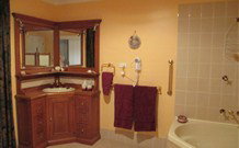 Azalea House B And B - Melbourne Tourism 1