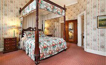 The Old George And Dragon Guesthouse - - Melbourne Tourism 0