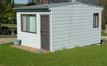Berrara Beach Holiday Chalets - Melbourne Tourism 4