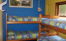 Halls Country Cottages - Melbourne Tourism 1