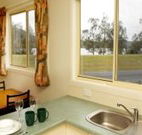 Mavis's Kitchen and Cabins - Melbourne Tourism