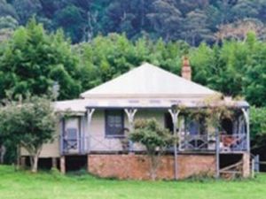Jasper Cottage - Melbourne Tourism 5