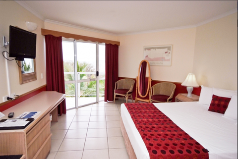 Ocean International Hotel - Melbourne Tourism 14