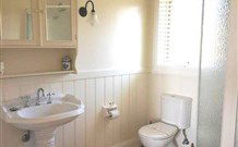Yahgunyah Cottage - Melbourne Tourism 3