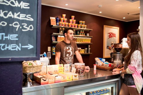 Railway Square YHA Sydney - Melbourne Tourism 7