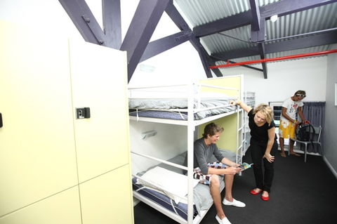 Railway Square YHA Sydney - Melbourne Tourism 11