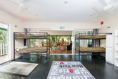 Noosa Heads YHA - Melbourne Tourism 3