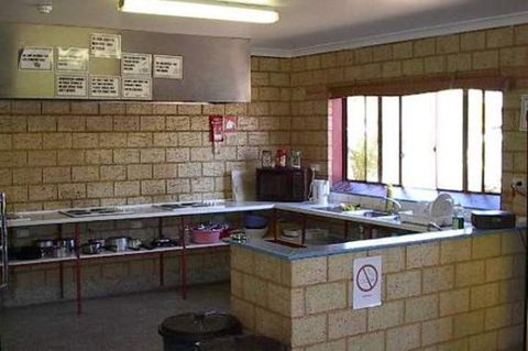 Kalgoorlie YHA - Melbourne Tourism 4