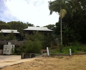 Fraser Island Retreat - Melbourne Tourism 1