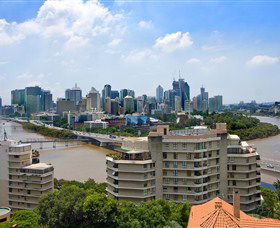 Hillcrest Apartment Hotel - Melbourne Tourism 0