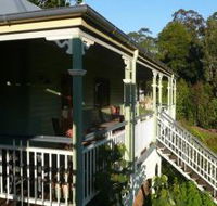 The Sanctuary Springbrook. Guest House / Cottage - Melbourne Tourism
