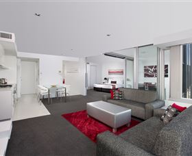 Q1 Resort And Spa - Melbourne Tourism 3