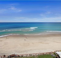 Spindrift on the Beach - Melbourne Tourism