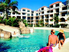 Oaks Calypso Plaza Resort - Melbourne Tourism 2