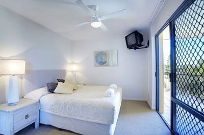Surf Club Apartments - Melbourne Tourism 2