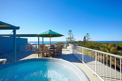 Surf Club Apartments - Melbourne Tourism 4