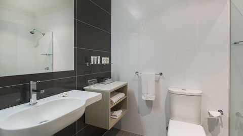 BEST WESTERN PLUS Apollo International Hotel - Melbourne Tourism 20
