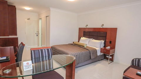 BEST WESTERN Casula Motor Inn - Melbourne Tourism 4