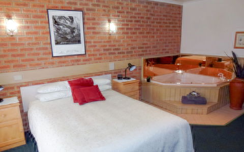 BEST WESTERN Colonial Motor Inn - Melbourne Tourism 14