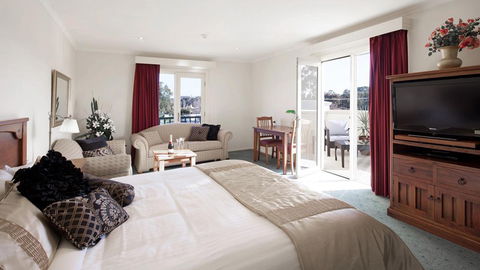 BEST WESTERN Crystal Inn - Melbourne Tourism 3