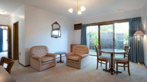 BEST WESTERN Golden Grain Motor Inn - Melbourne Tourism 2
