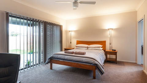 BEST WESTERN Aspen And Apartments - Melbourne Tourism 4