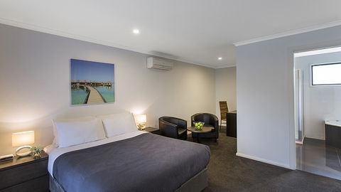 BEST WESTERN Colonial Village Motel - Melbourne Tourism 3