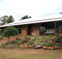 Yayl Lodge Bed  Breakfast - Melbourne Tourism