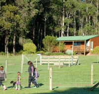 Diamond Forest Cottages Farmstay - Melbourne Tourism