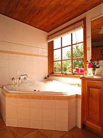 Wagners Cottages - Melbourne Tourism 1