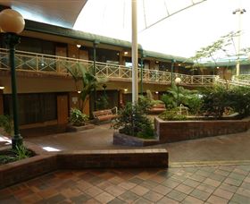 Mayfair Plaza Motel - Melbourne Tourism 0