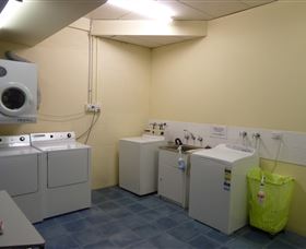 Mayfair Plaza Motel - Melbourne Tourism 4