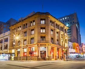 Quest Savoy - Melbourne Tourism 0