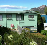 Coles Bay Waterfronters - Melbourne Tourism