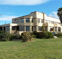 Riviera Hotel - Melbourne Tourism