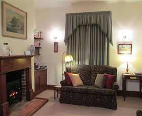 Cottage On Gunning - Melbourne Tourism 2