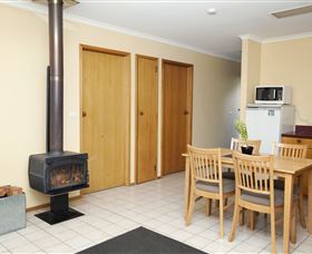 Bruny Island Explorers Cottages - Melbourne Tourism 3