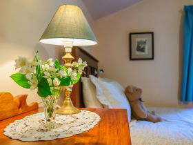 Laurel Cottage - Melbourne Tourism 1